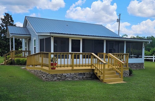 Covington County House | Charming 2-bedroom lake house in peaceful Dozier with WiFi, AC