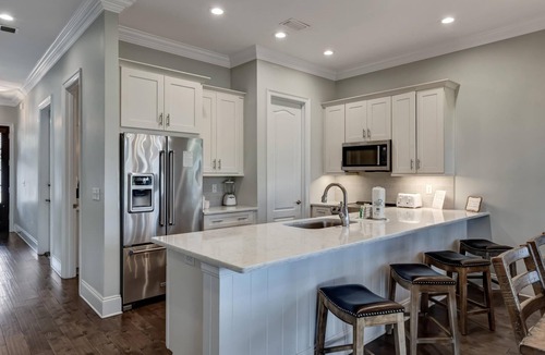 Villa Lago House | Charming 4BR/4BA Sandestin Retreat: Golf Cart, Pools, Beach Access, Sleeps 10