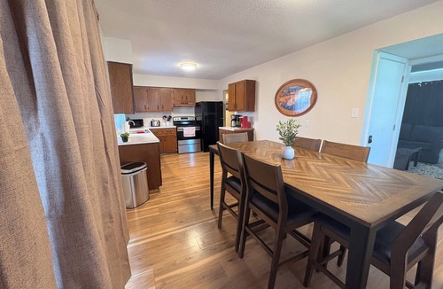 Bourbon House | Charming 5 bedroom house in serene Bourbon with AC and fenced in yard