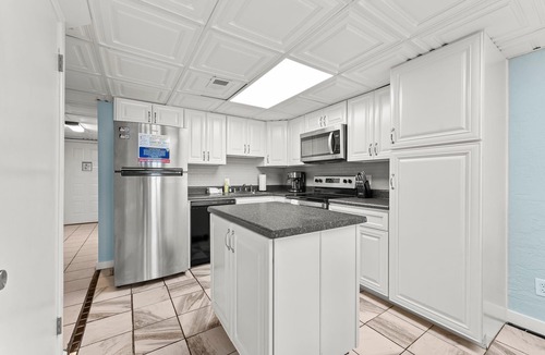 Panama City Beach Condo | Charming beach getaway with stunning ocean views