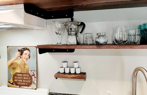 Glenwood Springs Cabin | Charming Cabin 3: Vintage Western Style, Modern Luxury +Full Kitchen