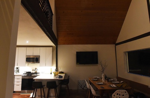 Vail House | Charming, Modern Cabin-A house in Vail all to yourself!