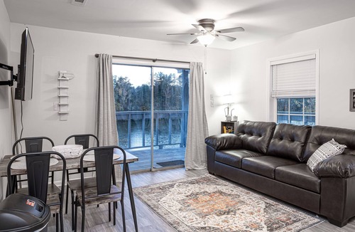 Columbia Apartment | Chateau De Riviera Unit 4. Water front! Cozy Condo on the Chattahoochee River.