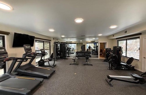 Aspen House | Chateau Roaring Fork Unit 29, Sunny, Corner Condo with River Views