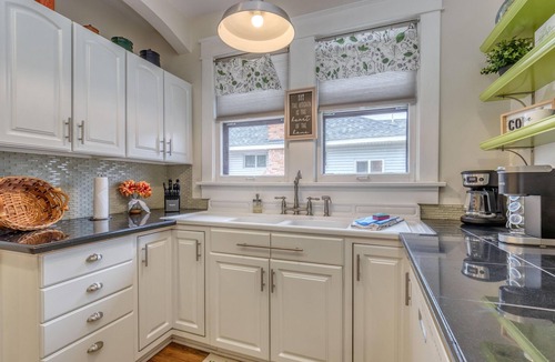 Fruita House | Cherry Blossom III: Dog Friendly Downtown Delight