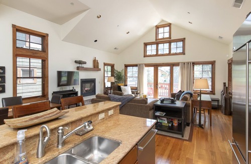 West End Condo | Christiana Lodge Unit 201C | Light-filled luxury condo with views of Aspen Mountain