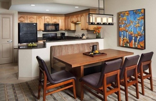 Avon Villa | Christmas + New Years. 2 bdrm - Sleeps 8. Free parking. Avon, Beaver Creek, Vail