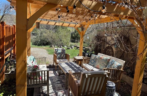 Glenwood Springs House | Classic 1900's Rocky Mountain Retreat With Steam Room & Sauna