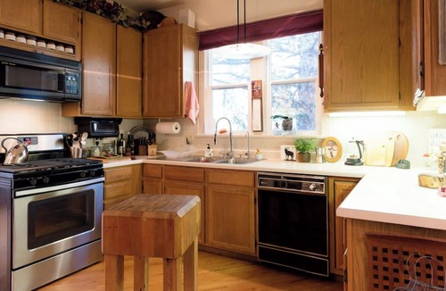 Lower Arapahoe House | CLASSIC BOULDER VICTORIAN artist's home, ideal location a short walk to downtown