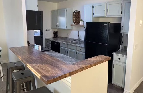 Vernal House | Close to town! Near all vernal attractions.