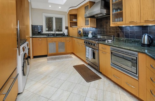Vail House | Coldstream Townhome 38 | Stylish 3BR Cascade Village Retreat