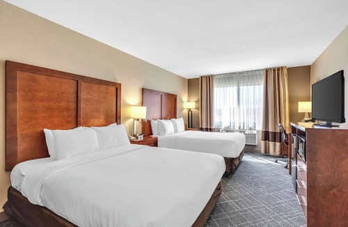 Wheat Ridge Hotel | Comfort Inn Denver West Arvada Station