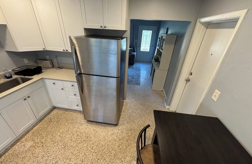 Bayou Oaks House | Comfortable 2BR Sarasota Home Near Downtown, Beaches & Museums
