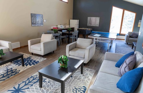 Wildernest Condo | Comfortable Condo.Comfortable Price