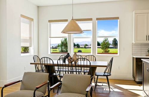 Bloomington Condo | Condo ∙ 3 bedrooms ∙ 10 guests