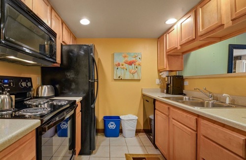 Copper Mountain Village Condo | Copper Mountain Inn 1 Bedroom Condo #344/347 by RedAwning
