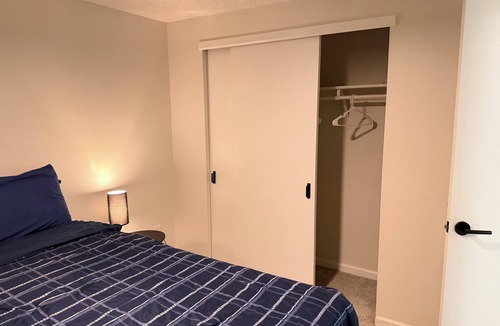 Speer Bed & Breakfast | Cozy 1-bedroom in fabulous Downtown Denver RiNo Art District.