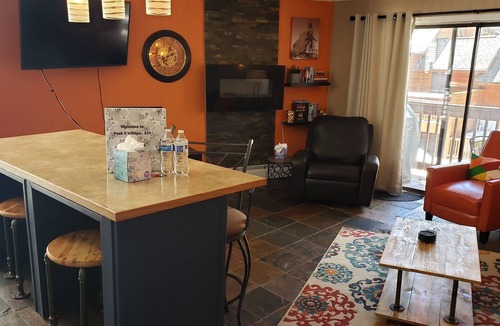 Peak 8 Condo | Cozy 1BR Condo at Peak 8 Village E-38