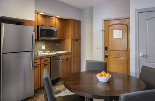 Avon Resort | Cozy 1BR Villa at Sheraton Mountain Vista – Fireplace + Near Beaver Creek
