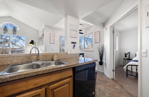 Midvale Apartment | Cozy 2-bedroom apartment with hot tub & pool in charming Sandy