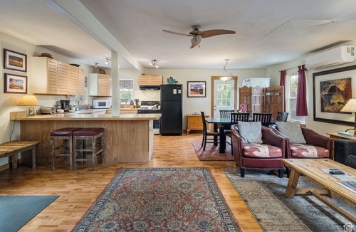Moab Cottage | Cozy 2-bedroom cottage in the heart of Moab