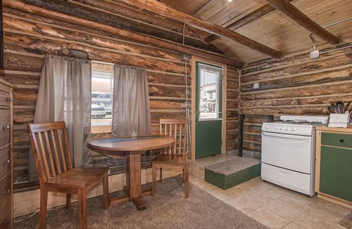 Frisco Cabin | Cozy Cabin for a Romantic Getaway in Frisco, Colorado