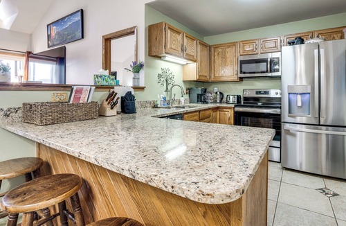 Wildernest Condo | Cozy Condo w/Balcony & Mtn View in Silverthorne!