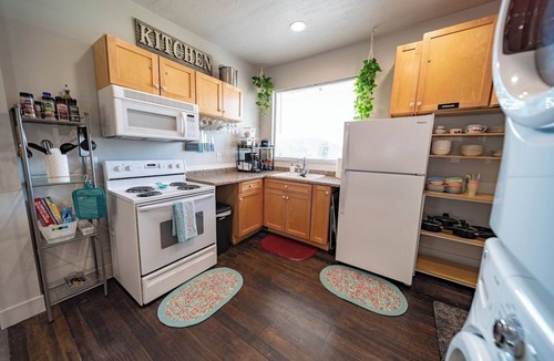 Carbon County Cottage | Cozy Fireplace & Gorgeous Views! Modern Miner's Cottage w/Miles of Trails!