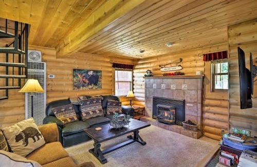 Grand Lake House | Cozy Grand Lake Cabin with Views, Half-Mi to Lake!