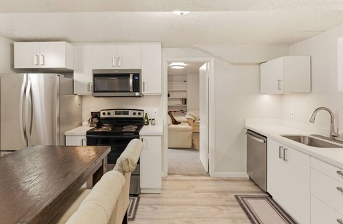 American Fork Condo | Cozy Haven Hideaway | King Bed | Near Canyon