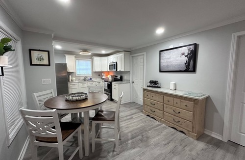 Dothan House | Cozy house in Dothan, minutes from Civic Center, shopping and fine dining