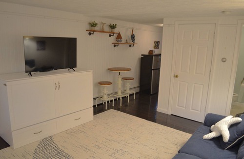 Ogunquit Condo | Cozy Nautical Getaway in Cape Neddick
