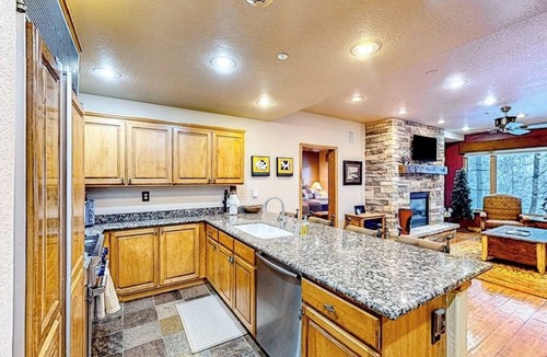Edwards Condo | Cozy slope-side stay with excellent resort perks & scenic balcony