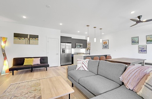 Willow Grove Condo | Cozy Winter Retreat-Access to Hot Tub!