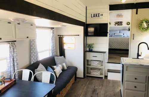 Utah House | Darling remodeled trailer on private sandy beach