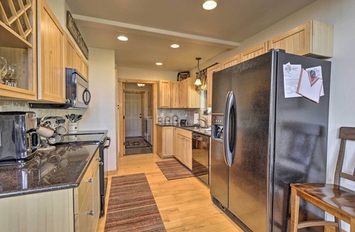 Silvercreek House | Deck, Bar & Mtn Views: Grand Granby Retreat!