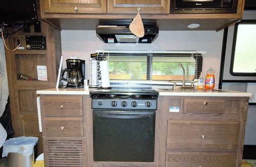 Ocean City House | Delightful RV with 1 bedroom 10 mins from beaches