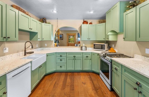 Gunnison House | Diamond On The River