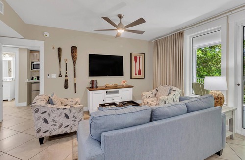 Villa Lago Condo | Discover Serenity: Luxurious One-Bedroom Retreat at the Pilot House at Sandestin Golf and Beach Resort!