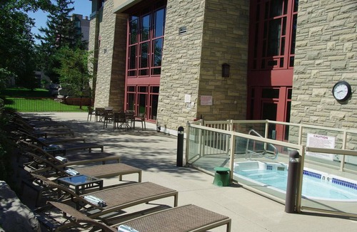 Fallsview Resort | DoubleTree Fallsview Resort & Spa by Hilton Niagara Falls