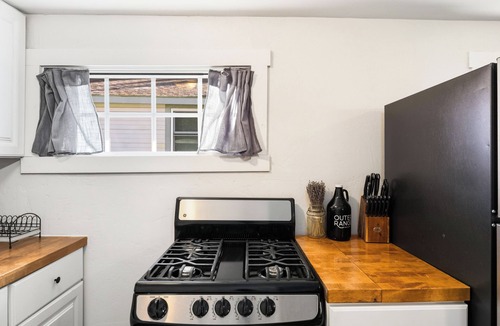 Historic District Cabin | Downtown Breck Cabin w/Parking, Walk to Slopes & Dining , Pet-Friendly