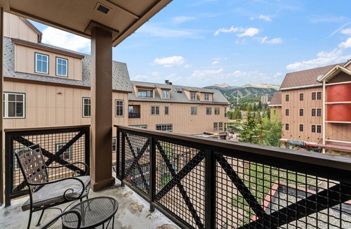 Peak 9 Condo | Downtown Breckenridge, Outdoor Pool and Hot Tubs w/a Mountain View!