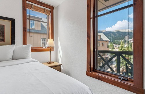 Peak 9 Condo | Downtown Breckenridge, Outdoor Pool and Hot Tubs w/a Mountain View!