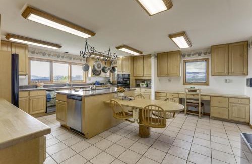 Glenwood Springs House | Dream Ski Retreat, 12 Mi to Iron Mtn Hot Spring!