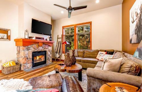 Salt Lake Mountain Resorts Apartment | Eagle Springs East 101: Red-wing Suite