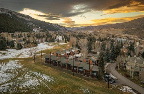 Eagle-Vail House | Eagle-Vail Retreat Golf Course Views Sleeps 13