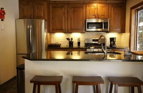 Vail House | East Vail Mountain Home - VRBO Rated 5 Star Guest Favorite ToV STR Lic. # 026398