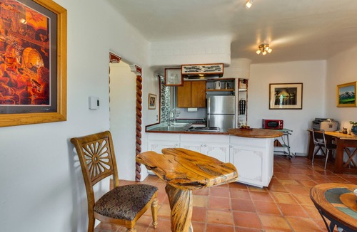 El Prado Condo | El Prado Couple's Escape w/Hot Tub!