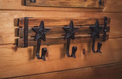 Grand Lake House | Elk Run cabin steps to lake in town 5 min to RMNP