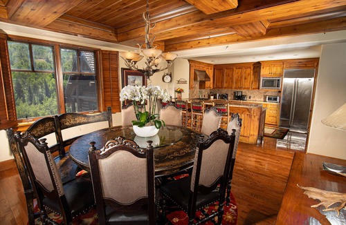 Avon Hotel | Elkhorn Escape | Ski-in/ski-out, Ritz-Carlton access - Bachelor Gulch
